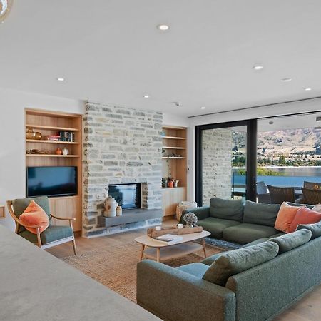 Winona Of Wanaka - Luxury Lakefront Apartment Eksteriør bilde